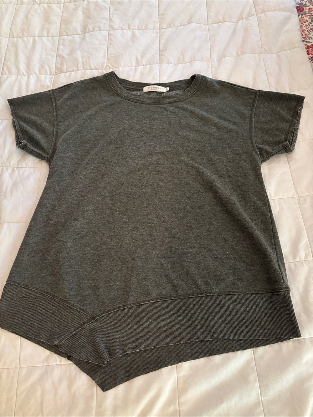 Modification Small Olive Short-Sleeve Crewneck Sweatshirt
